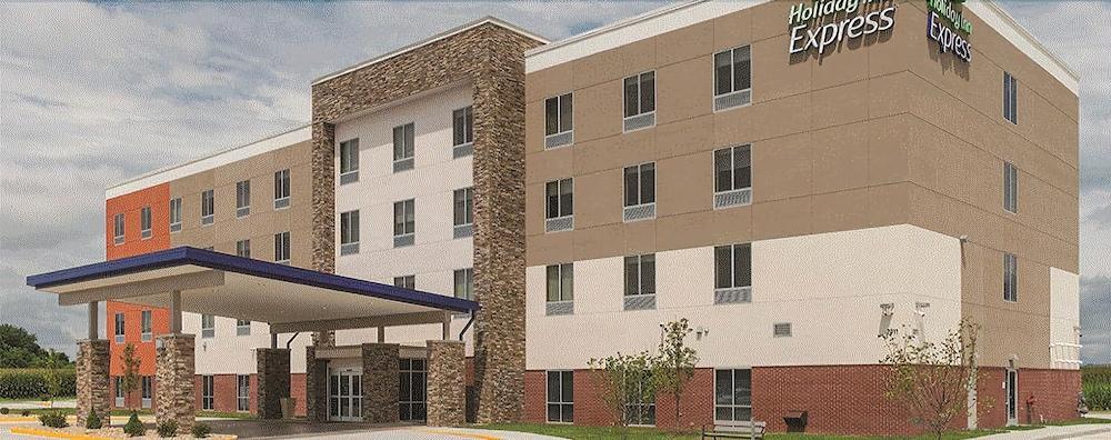 Holiday Inn Express & Suites - Brenham South By Ihg Exterior photo